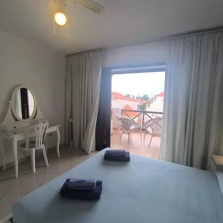 Lägenhet Paraiso Royal